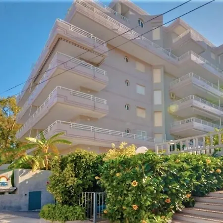 Bahia Mar カルプ